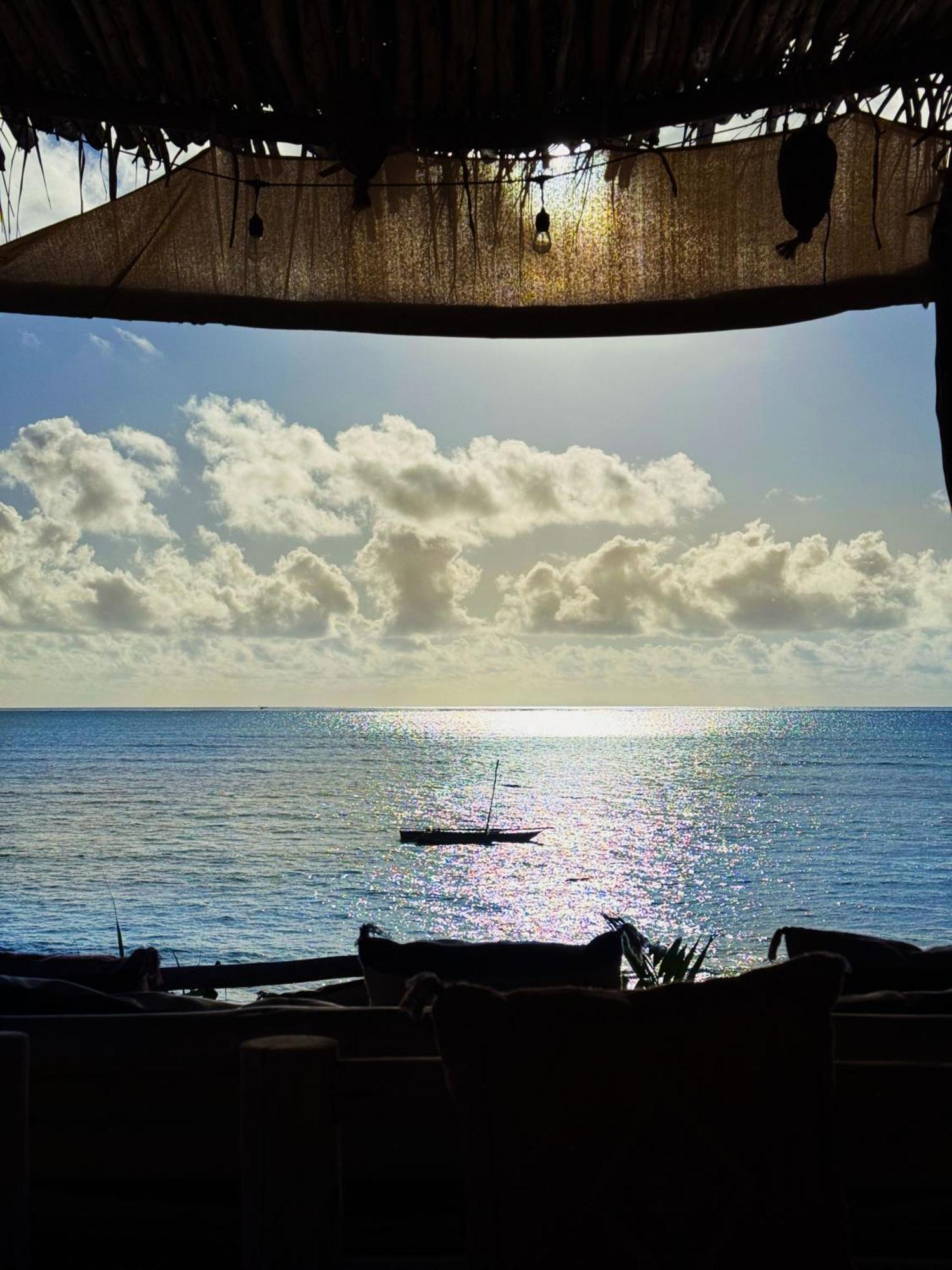 Meraki - Cafe Bar Rooms Paje Exterior foto